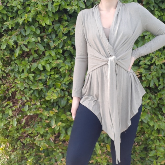 Olive Wrap Top - Picture 4 of 5